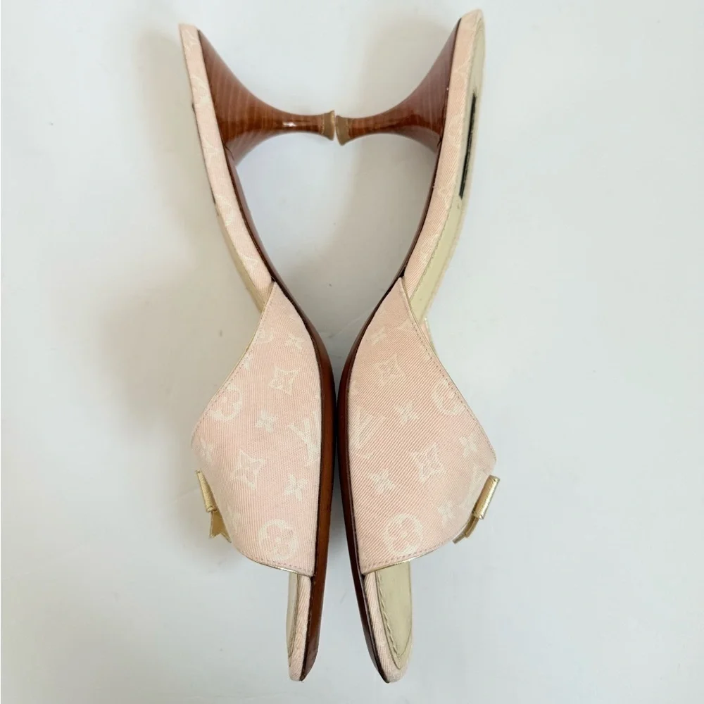 Louis Vuitton Vintage Leather Pink Gold Monogram Bowtie mid heel mules EU 40.5